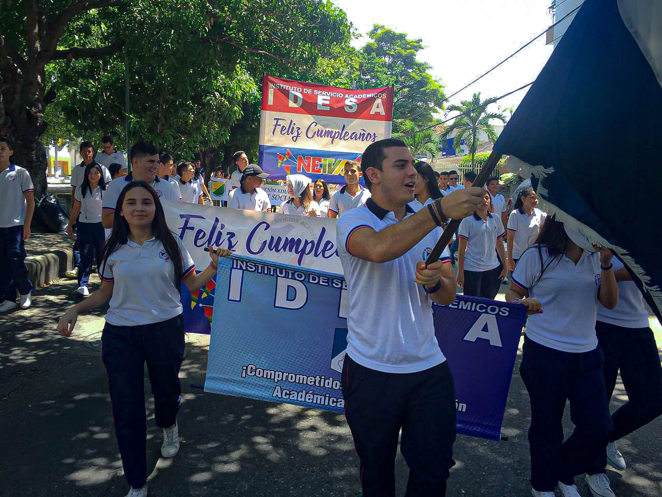 Desfile cumpleaños de Neiva - Colegio IDESA