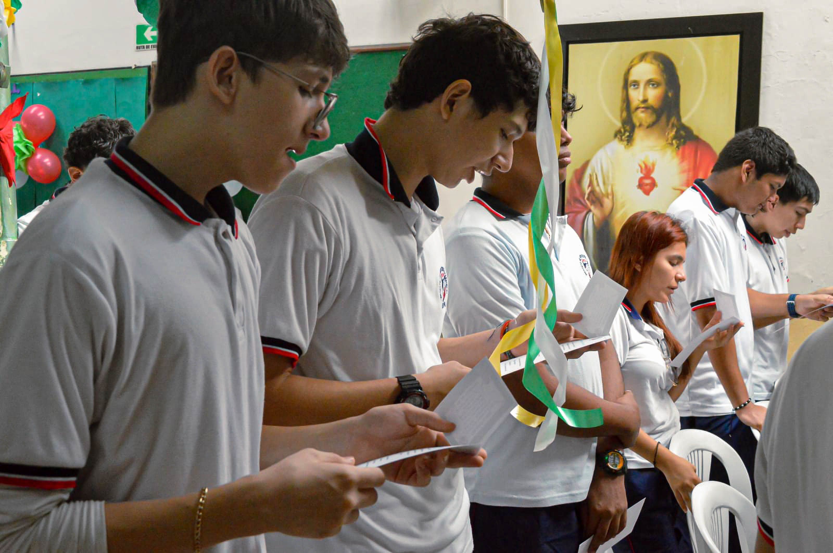 🎉 ¡Feliz Día del Estudiante! - Imagen 5