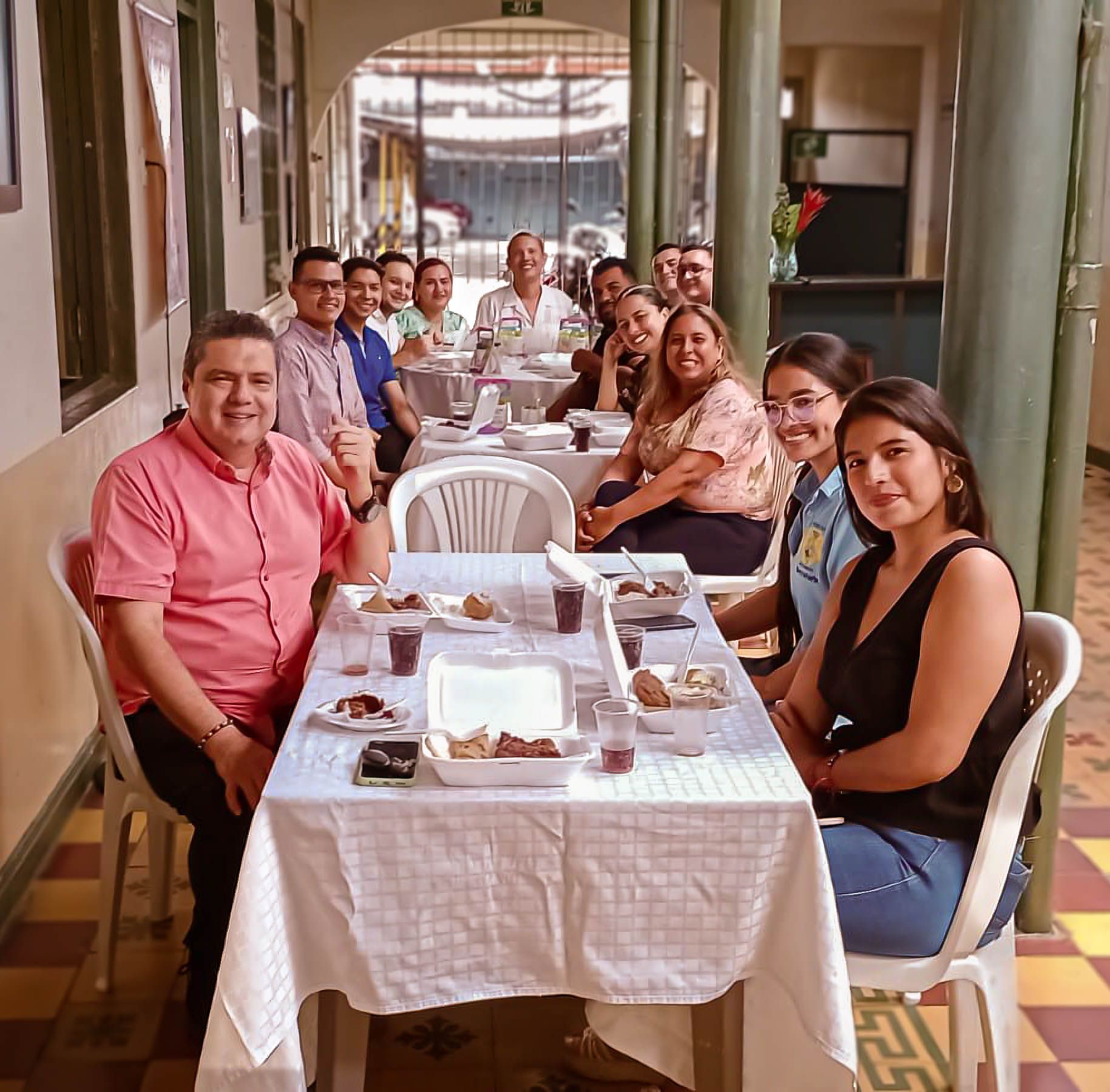 Feliz Día del Maestro, les desea el Colegio Idesa - Imagen 5