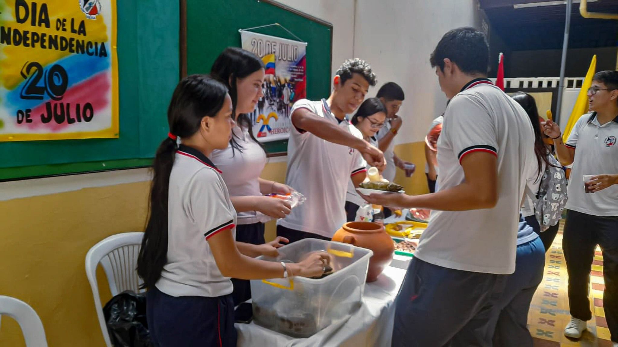 ¡Celebremos la Independencia de Colombia! 🎉 - Imagen 6